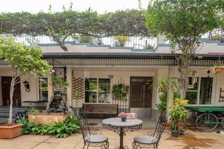 Eden Garden Villa By Jadecaps Nr Mg Road Garden Bangalore Exterior foto