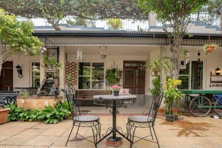 Eden Garden Villa By Jadecaps Nr Mg Road Garden Bangalore Exterior foto